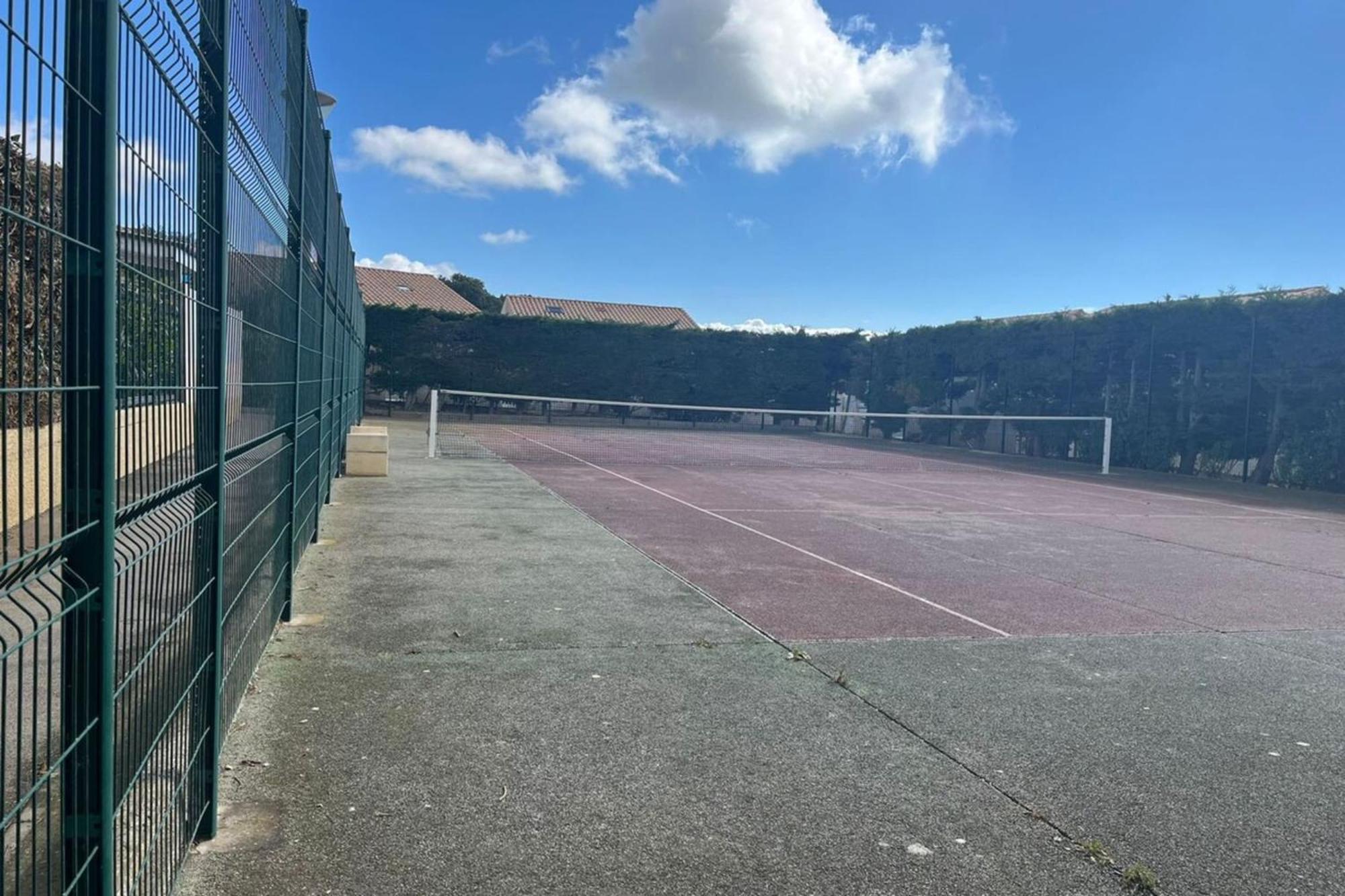 Hébergement de vacances La Manava - Maison De Vacance - Piscine - Tennis
